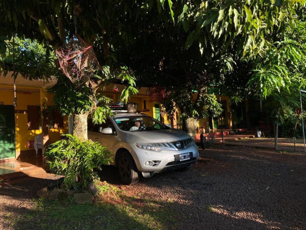 Hotel Y Residencial Amigos Puerto Iguazú Kültér fotó