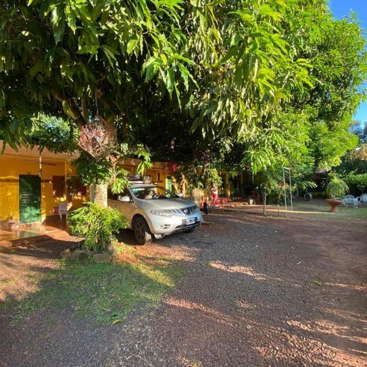 Hotel Y Residencial Amigos Puerto Iguazú Kültér fotó