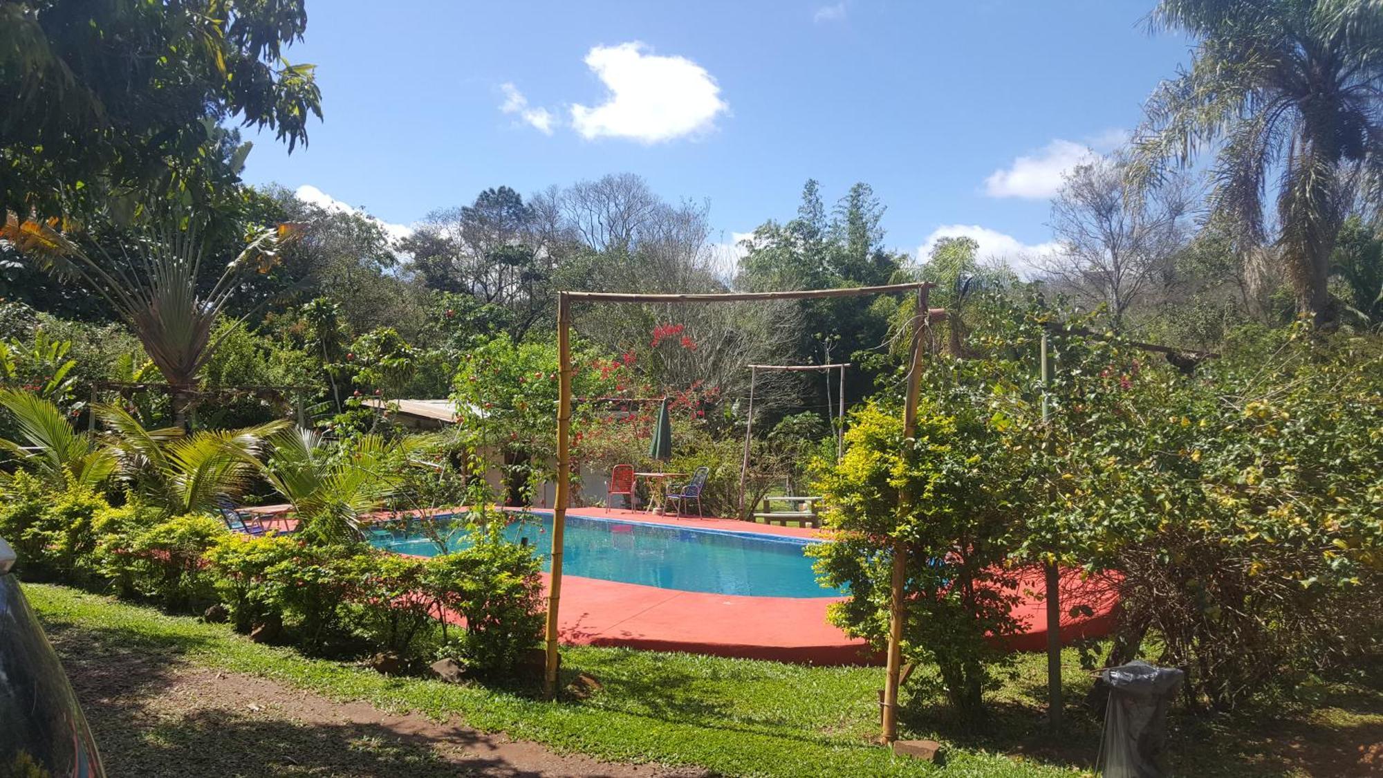 Hotel Y Residencial Amigos Puerto Iguazú Kültér fotó
