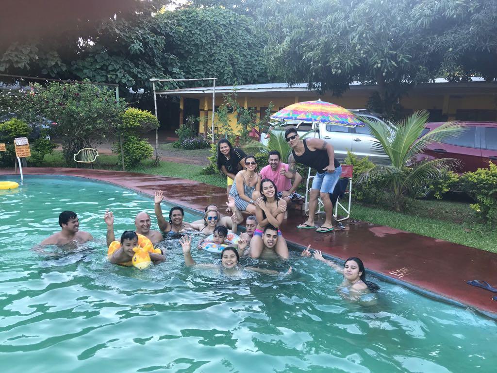 Hotel Y Residencial Amigos Puerto Iguazú Kültér fotó