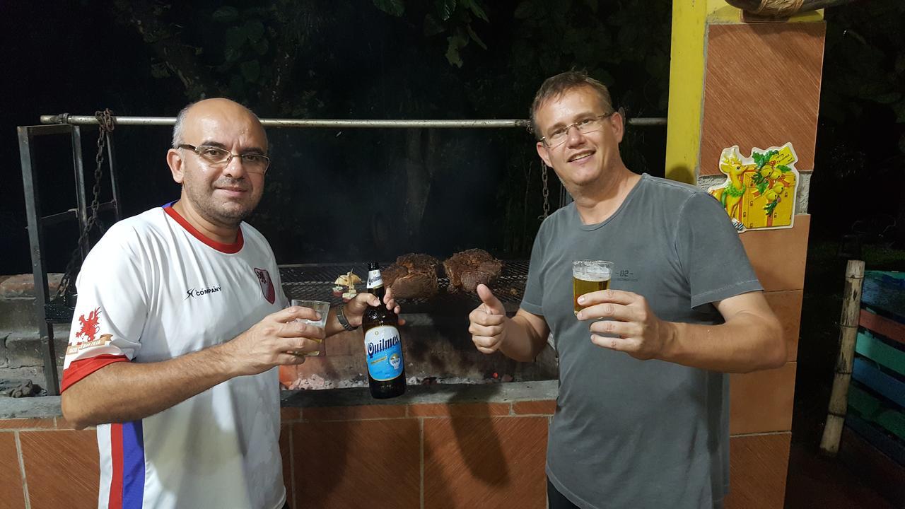 Hotel Y Residencial Amigos Puerto Iguazú Kültér fotó