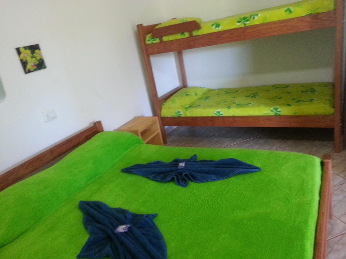Hotel Y Residencial Amigos Puerto Iguazú Kültér fotó