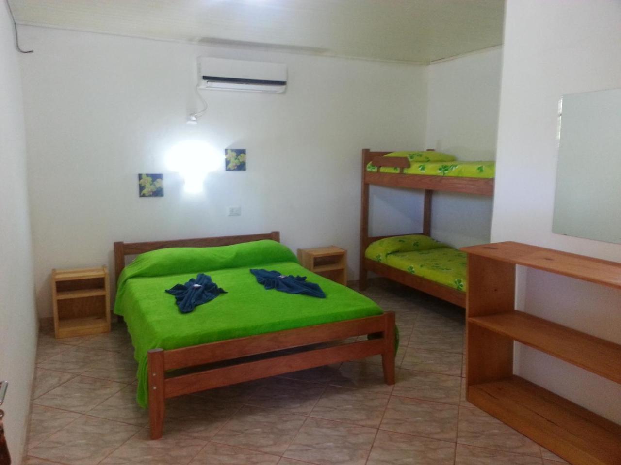 Hotel Y Residencial Amigos Puerto Iguazú Kültér fotó